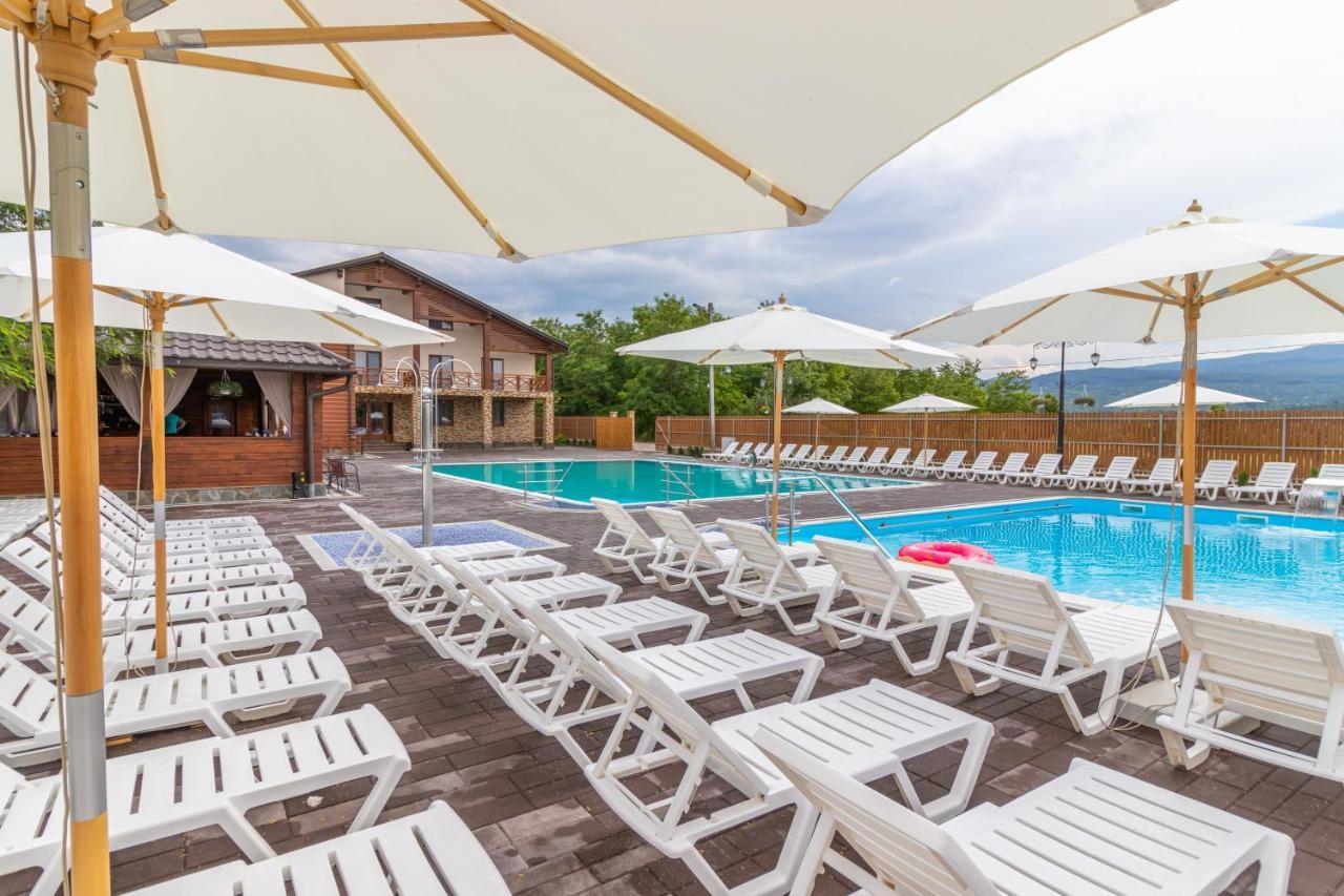 Sofion Hotel&Resort Aknaszlatina Kültér fotó
