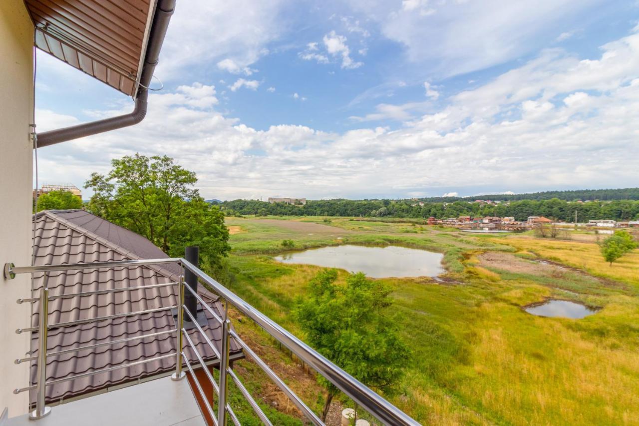 Sofion Hotel&Resort Aknaszlatina Kültér fotó