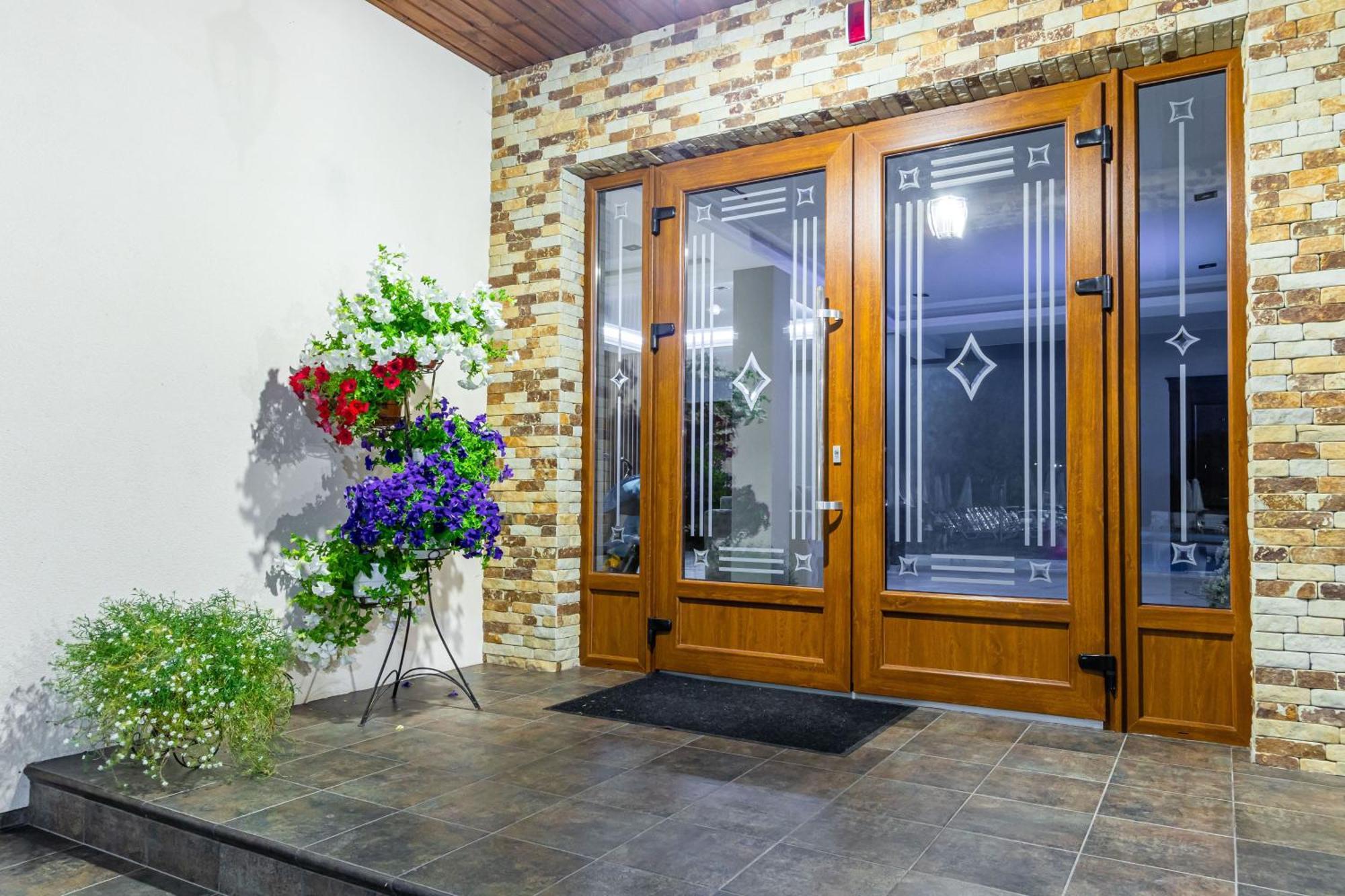 Sofion Hotel&Resort Aknaszlatina Kültér fotó