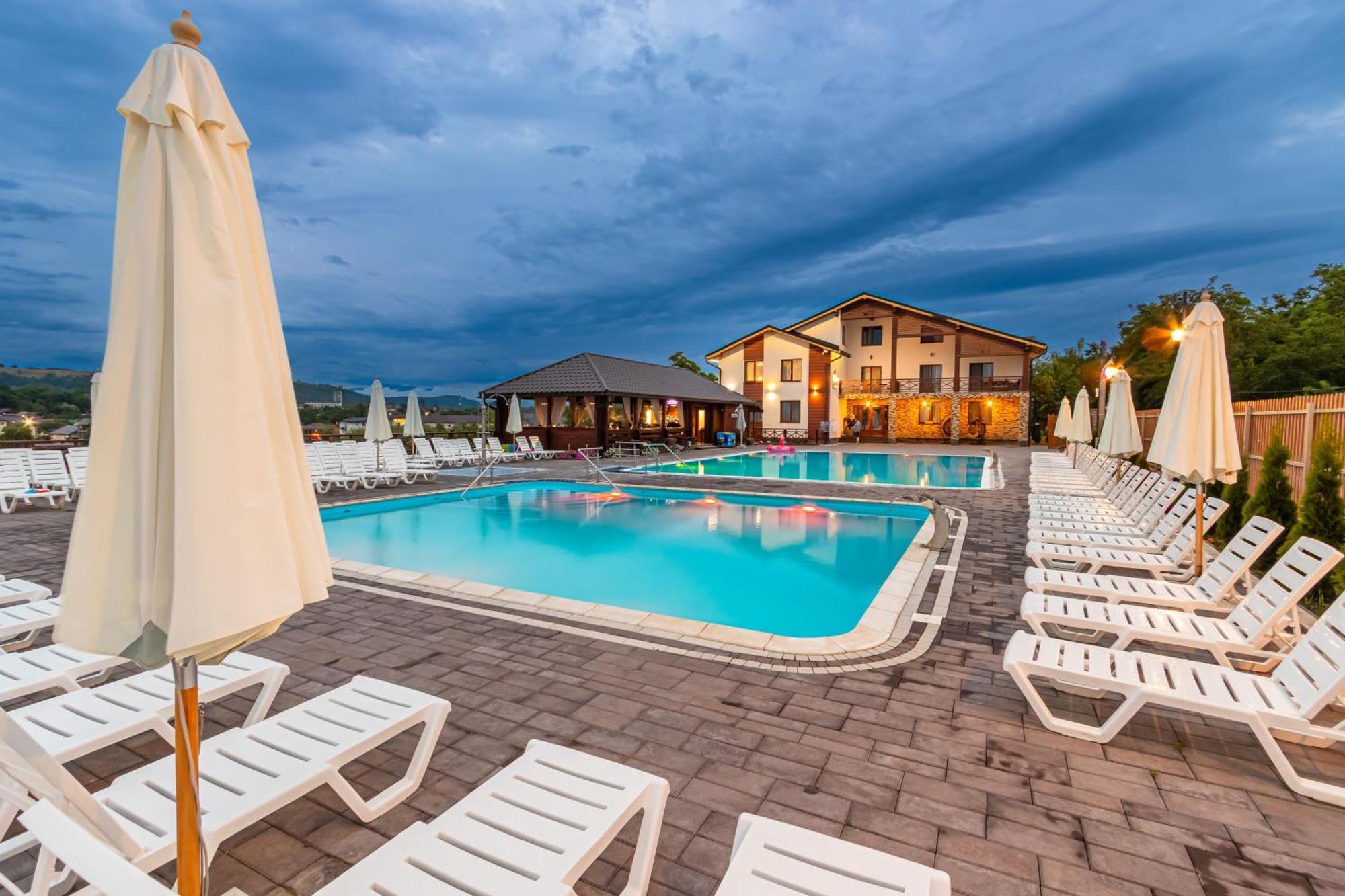 Sofion Hotel&Resort Aknaszlatina Kültér fotó